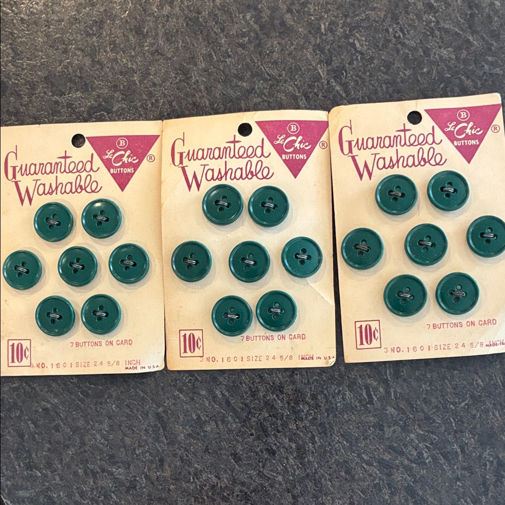 Vintage Le Chic Green Washable Buttons